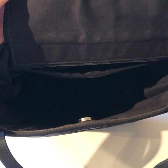 ♠️ Kate Spade Black Tote Bag ♠️ - Picture 4 of 6